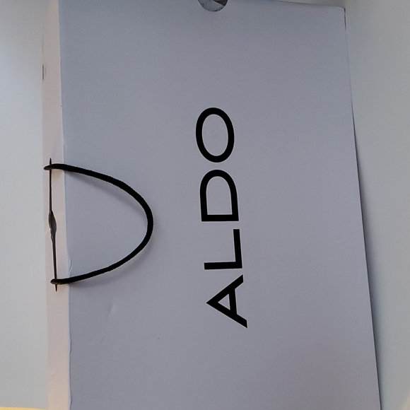 Gladiator Sandals White and Gold, US 6 - Picture 8 of 8